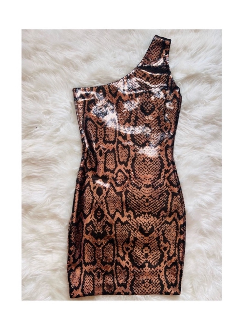 New! Balenciaga Snakeskin Print Sequin One-Shoulder Bodycon Mini Dress FR 36 - Picture 12 of 13